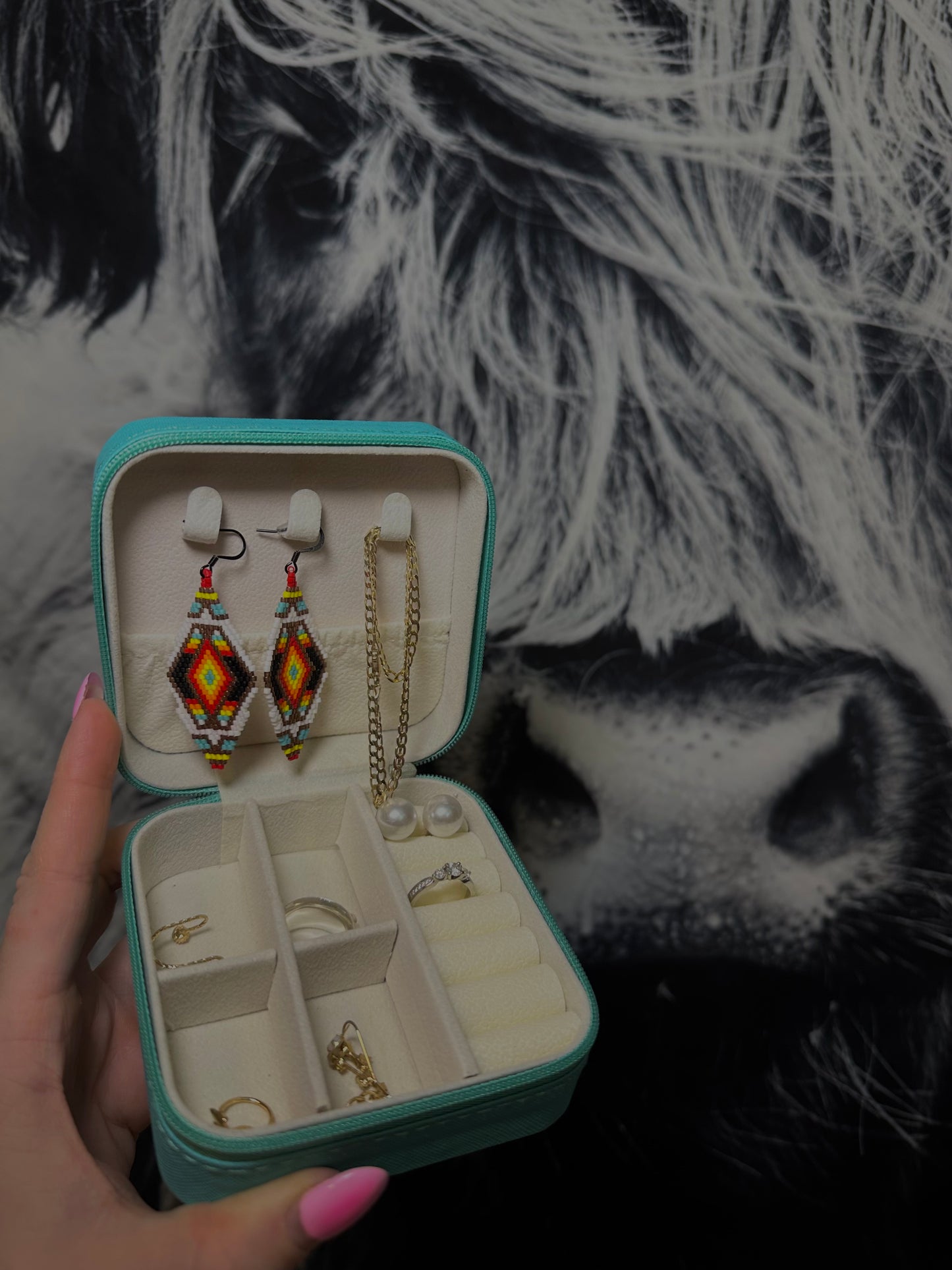 Jewellery Box Holder