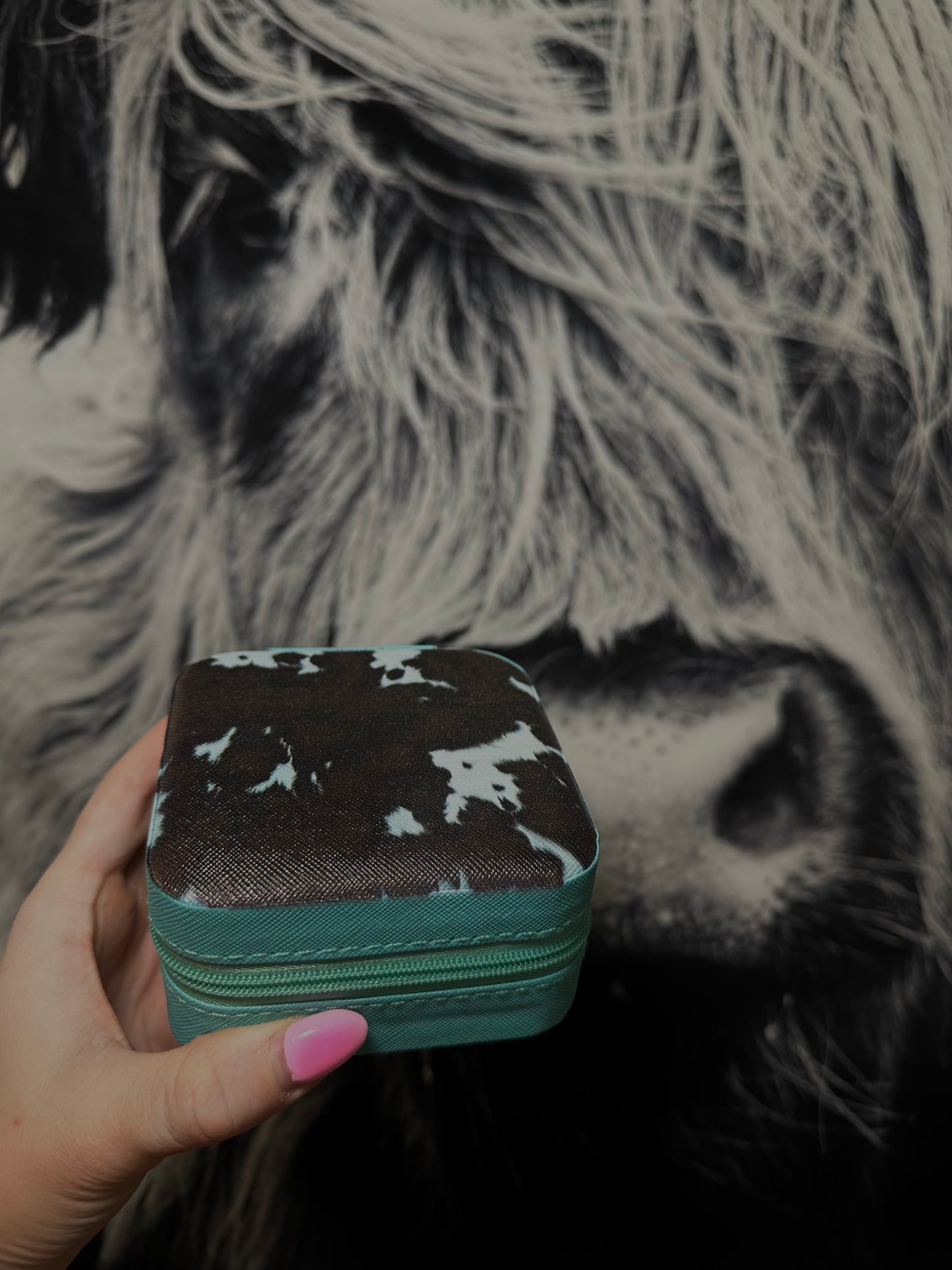 Jewellery Box Holder