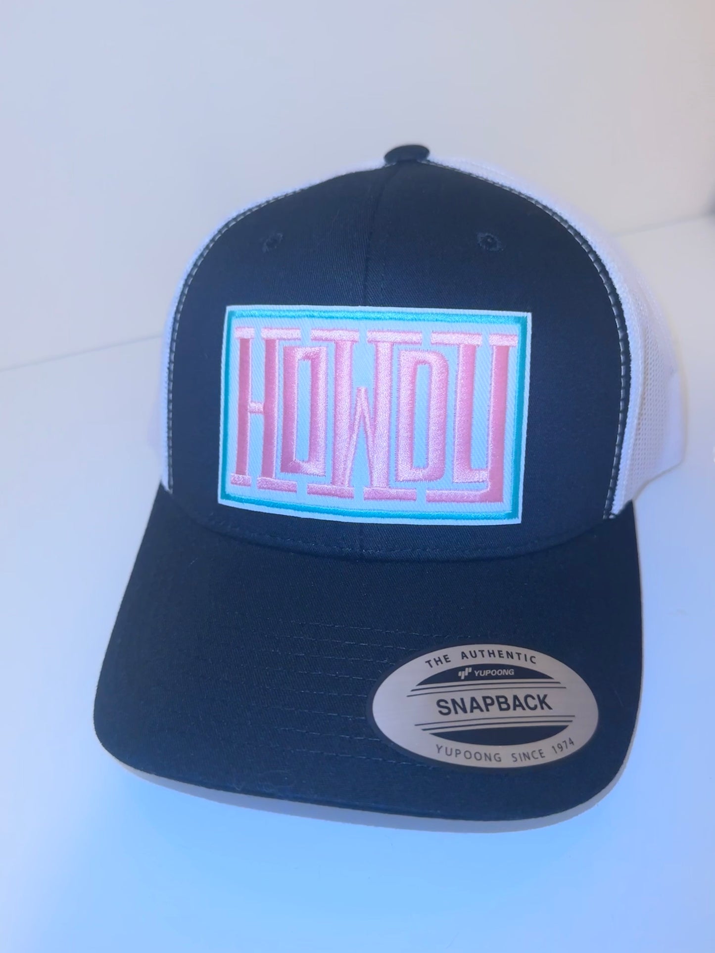 HOWDY SNAPBACK